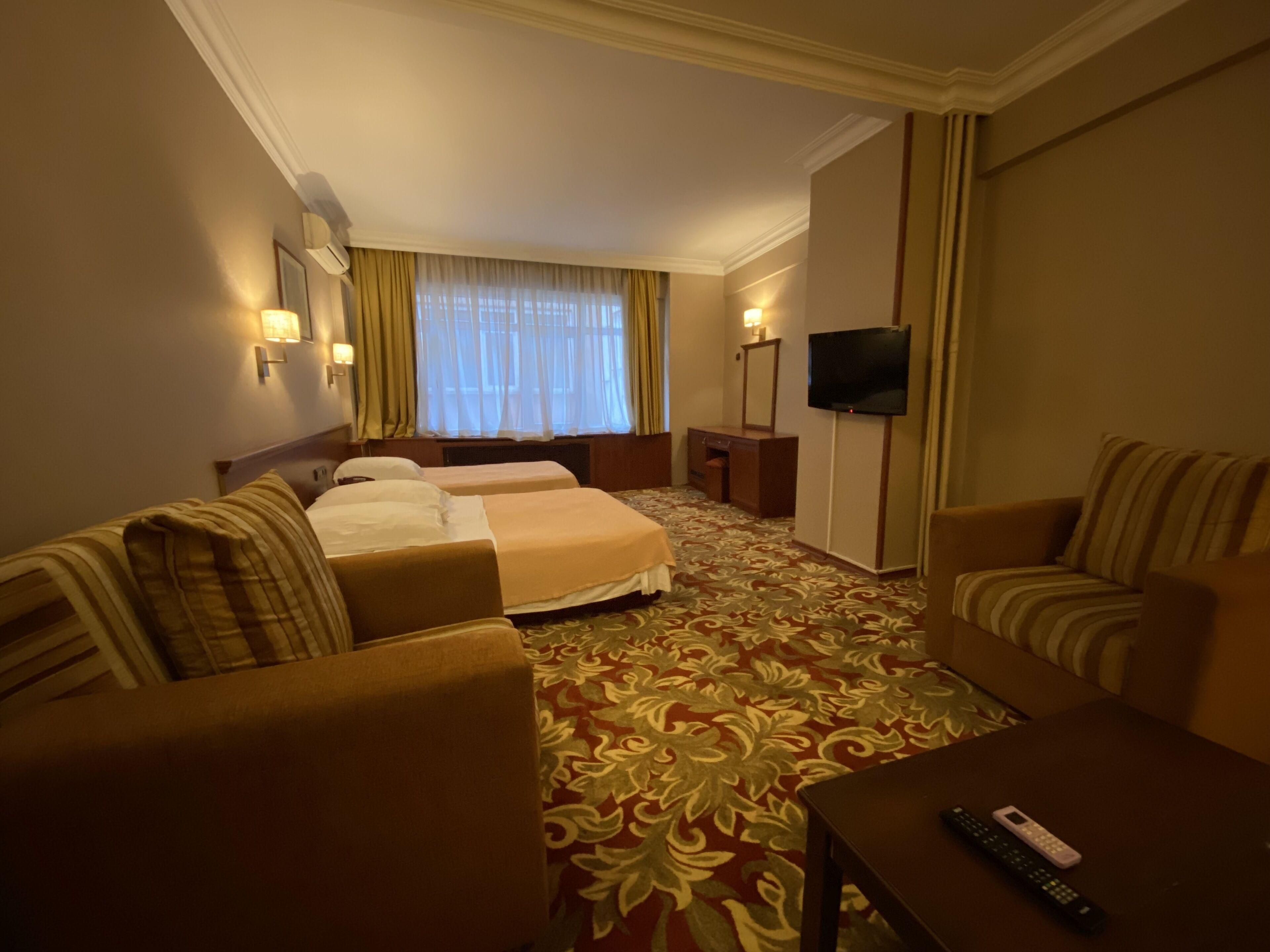 Hotel Monopol, Istanbul